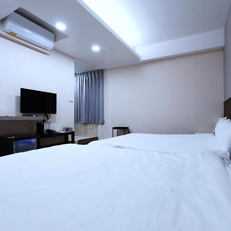 可青大飯店grand Ke-Cing Hotel Yilan Εξωτερικό φωτογραφία