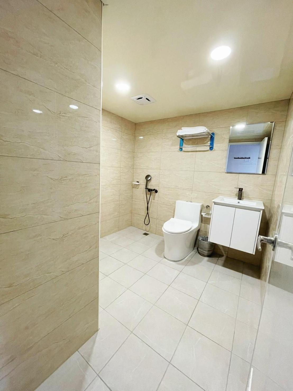 可青大飯店grand Ke-Cing Hotel Yilan Εξωτερικό φωτογραφία