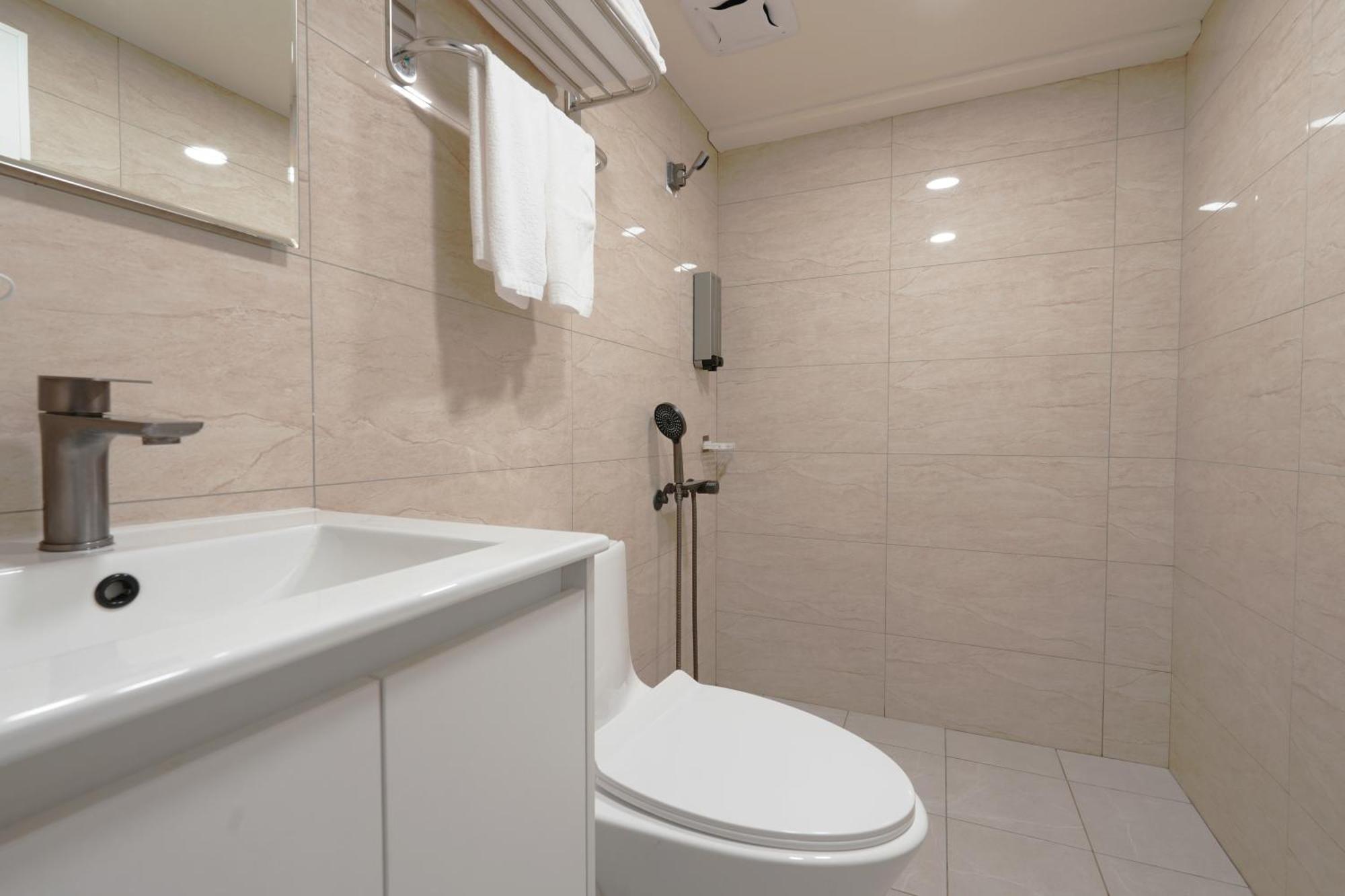 可青大飯店grand Ke-Cing Hotel Yilan Εξωτερικό φωτογραφία